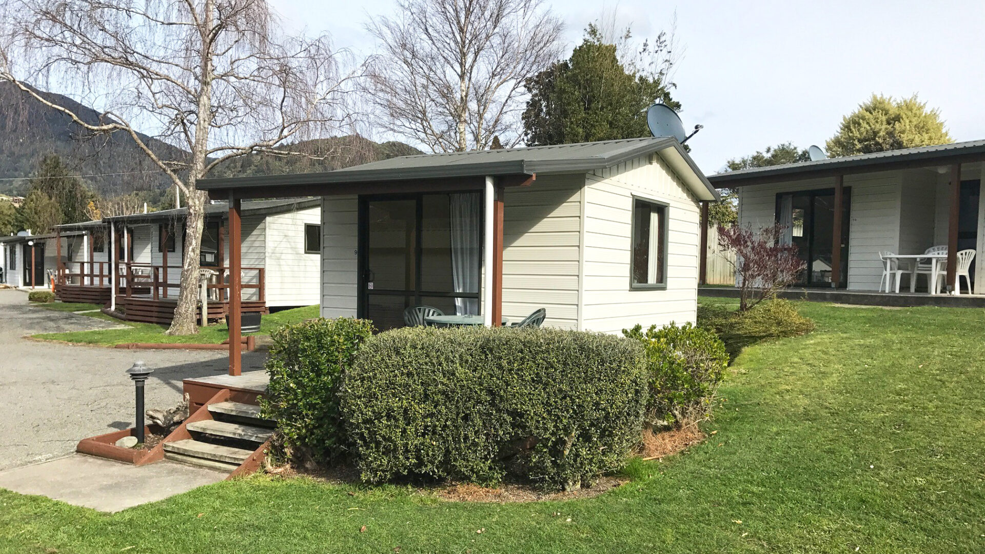 Picton TOP 10 Holiday Park Standard Cabin outside shot 2 Exterior of Standard Cabin at Picton TOP 10 Holiday Park.